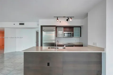 55 SE 6th Street Miami FL 33131