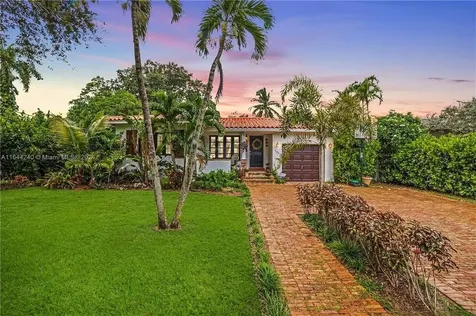 168 South Drive Miami Springs FL 33166