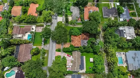 168 South Drive Miami Springs FL 33166