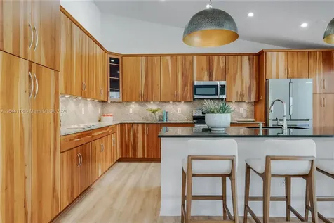 7861 SW 171st Street Palmetto Bay FL 33157