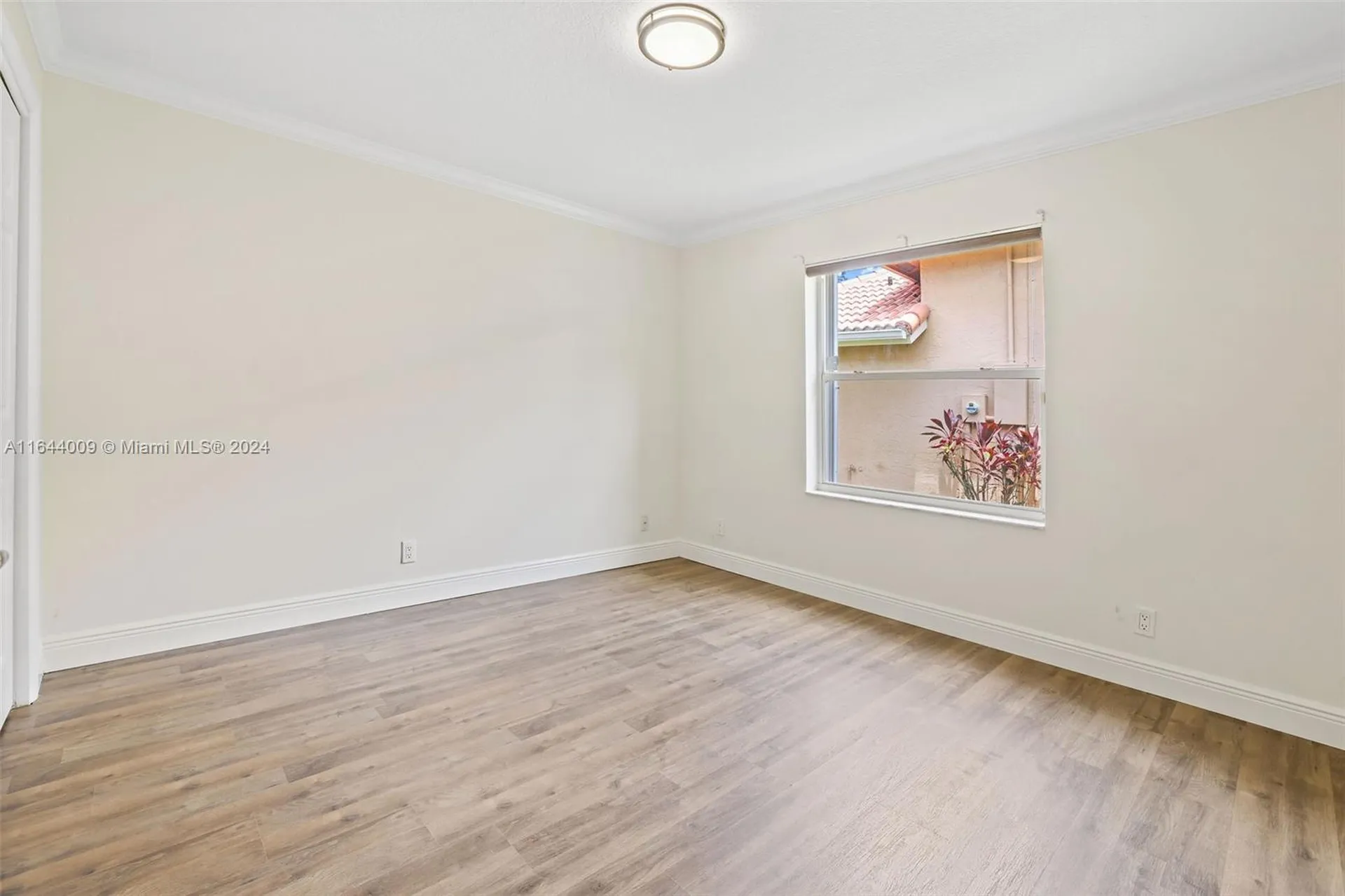 5001 NW 103rd Avenue Coral Springs FL 33076