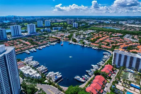 21200 Point Place Aventura FL 33180