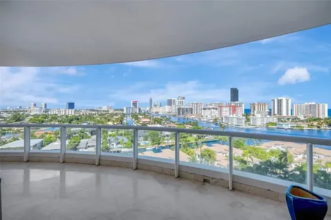 21200 Point Place Aventura FL 33180