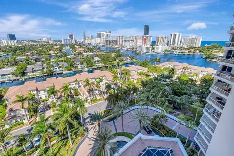 21200 Point Place Aventura FL 33180