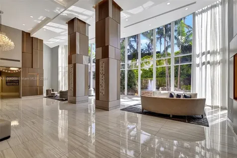 21200 Point Place Aventura FL 33180