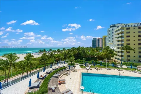 100 Lincoln Road Miami Beach FL 33139
