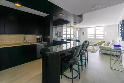 100 Lincoln Road Miami Beach FL 33139