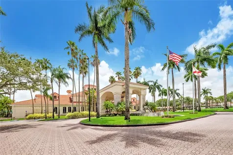 10102 NW 52nd Terrace Doral FL 33178
