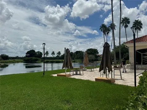 10102 NW 52nd Terrace Doral FL 33178