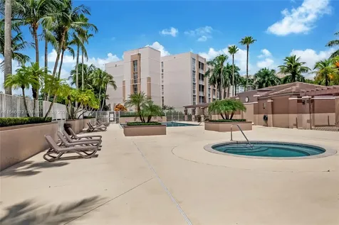 10102 NW 52nd Terrace Doral FL 33178