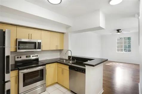 2941 NE 185th Street Miami FL 33180
