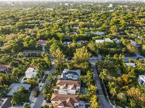 1646 S Bayshore Drive Miami FL 33133