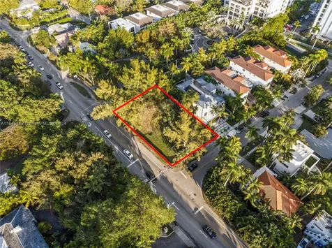 1646 S Bayshore Drive Miami FL 33133