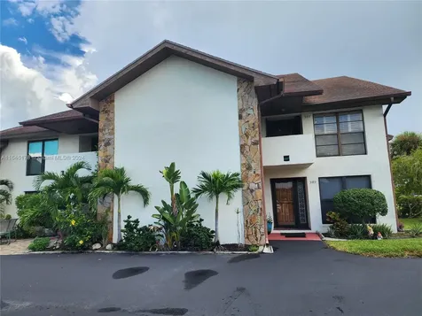393 SW 35th Street Palm City FL 34990