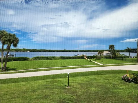 393 SW 35th Street Palm City FL 34990