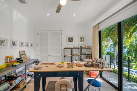 561 Hampton Lane Key Biscayne FL 33149