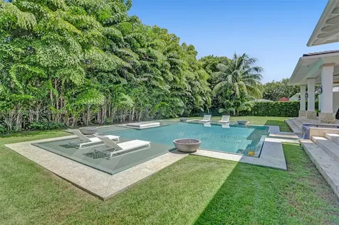 7225 SW 79th Terrace South Miami FL 33143