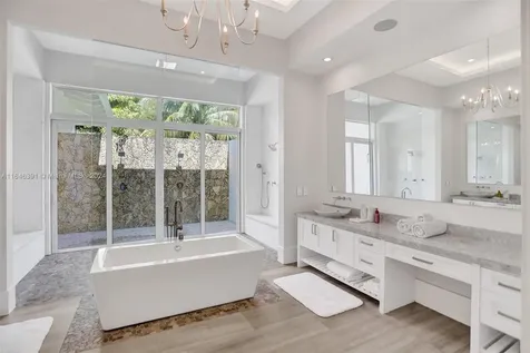 7225 SW 79th Terrace South Miami FL 33143