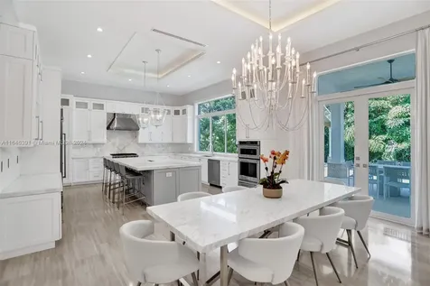 7225 SW 79th Terrace South Miami FL 33143