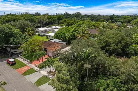 134 Fern Way Miami Springs FL 33166