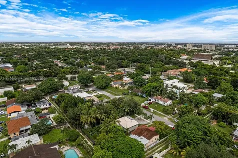 134 Fern Way Miami Springs FL 33166