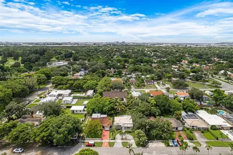 134 Fern Way Miami Springs FL 33166