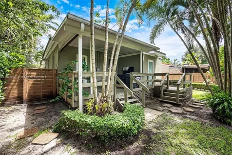 134 Fern Way Miami Springs FL 33166