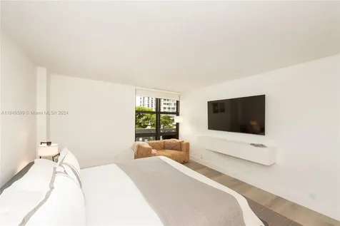 1111 Crandon Boulevard Key Biscayne FL 33149