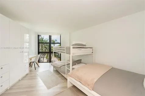 1111 Crandon Boulevard Key Biscayne FL 33149