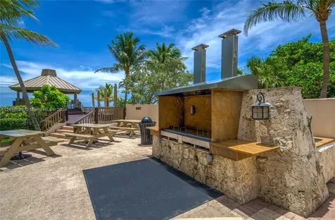 1111 Crandon Boulevard Key Biscayne FL 33149