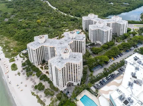 1111 Crandon Boulevard Key Biscayne FL 33149