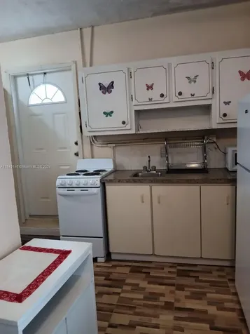 2460 SW 85th Avenue Miramar FL 33025