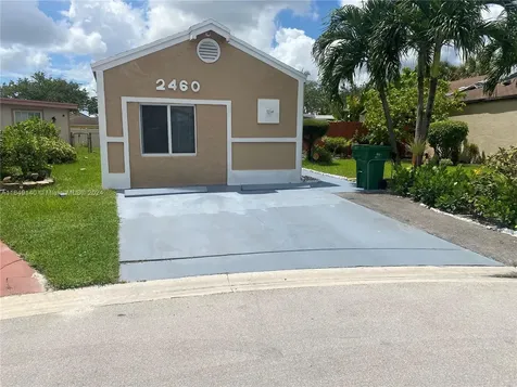 2460 SW 85th Avenue Miramar FL 33025