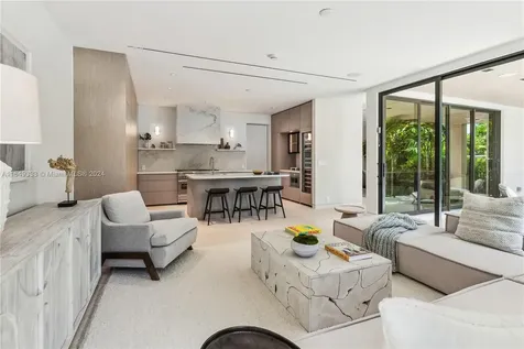 114 4th San Marino Terrace Miami Beach FL 33139