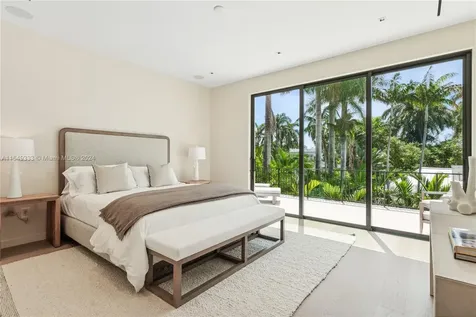 114 4th San Marino Terrace Miami Beach FL 33139