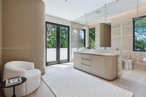 114 4th San Marino Terrace Miami Beach FL 33139