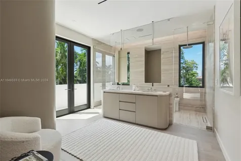 114 4th San Marino Terrace Miami Beach FL 33139