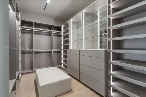 114 4th San Marino Terrace Miami Beach FL 33139