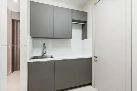 114 4th San Marino Terrace Miami Beach FL 33139