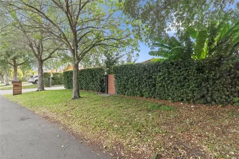 9860 NW 27th Street Doral FL 33172