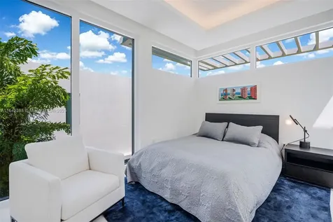 1844 Daytonia Road Miami Beach FL 33141