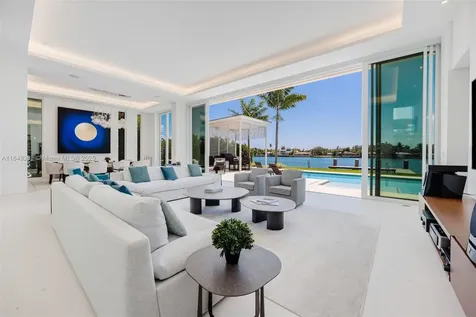 1844 Daytonia Road Miami Beach FL 33141