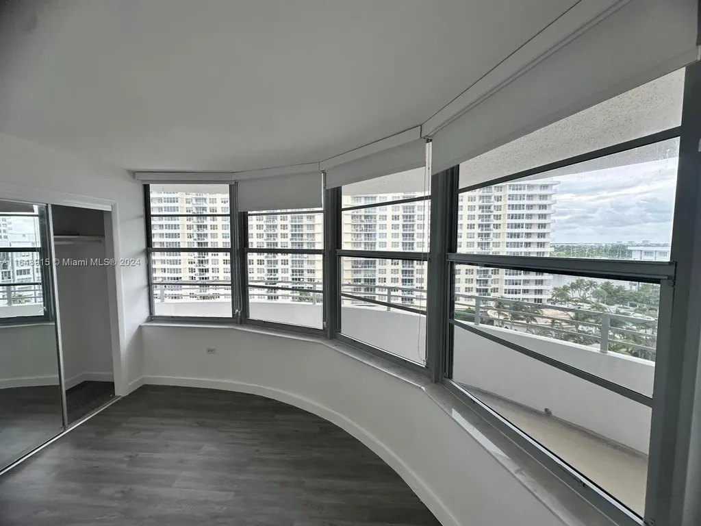 5555 Collins Avenue Miami Beach FL 33140
