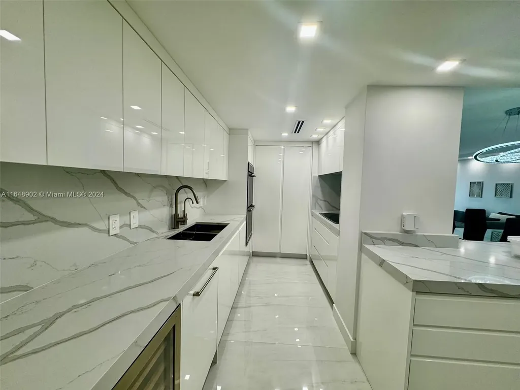 9801 Collins Avenue Bal Harbour FL 33154