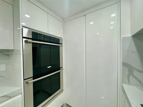 9801 Collins Avenue Bal Harbour FL 33154