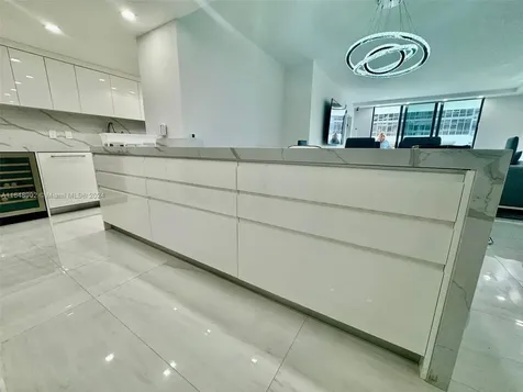9801 Collins Avenue Bal Harbour FL 33154