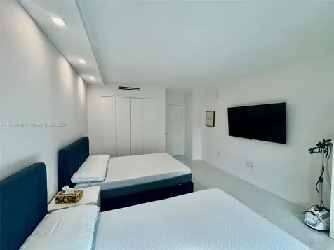 9801 Collins Avenue Bal Harbour FL 33154