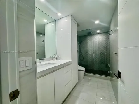 9801 Collins Avenue Bal Harbour FL 33154