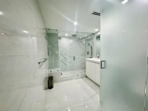 9801 Collins Avenue Bal Harbour FL 33154