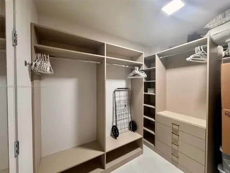 9801 Collins Avenue Bal Harbour FL 33154